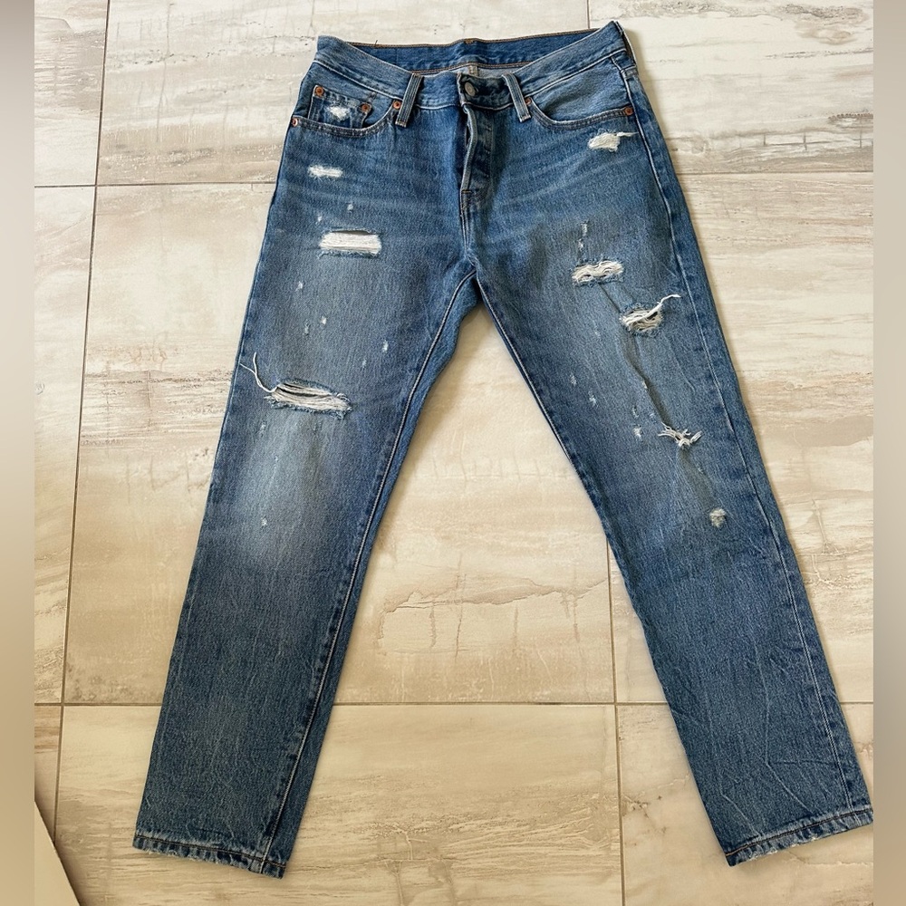 LEVI’S JEAN